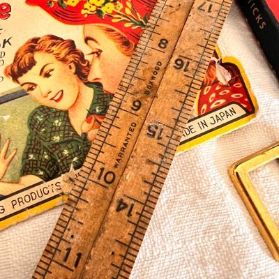 Vintage Mixed Collectibles Lot