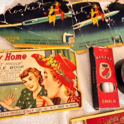 Vintage Mixed Collectibles Lot