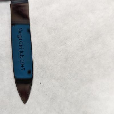 Double Blade Franklin Mint Varga Girl Pocket Knife October 1943/July 1945