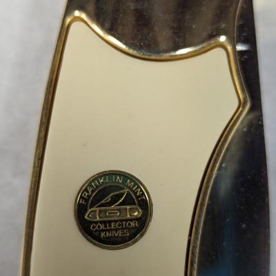Franklin Mint Bear Pocket Knife