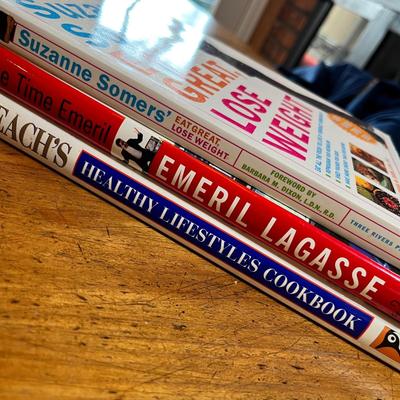 3 Famous people cook books
