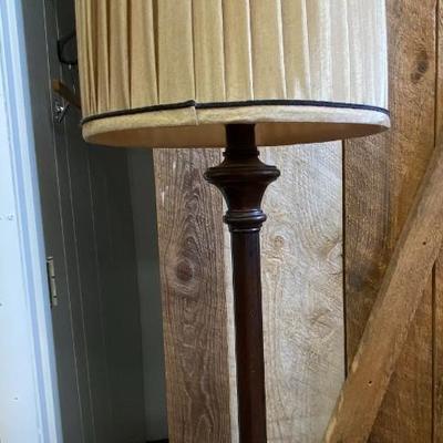 Ambient Lamp with Shade