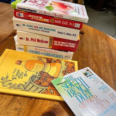 Paperback Fad diet cook books