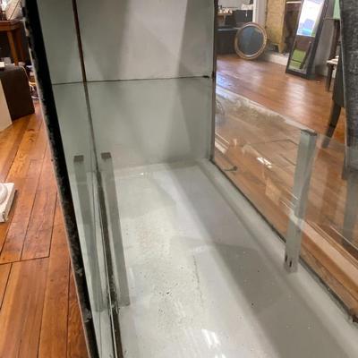 Brown Showcase with Two Shelves Lot Two