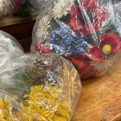 Lot of Vintage Plastic Flowers