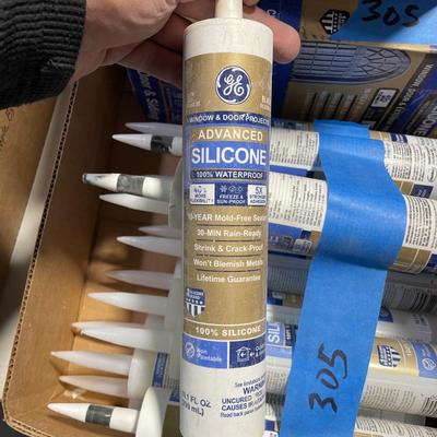 Box of 40 tubes of GE Advanced waterproof silicone