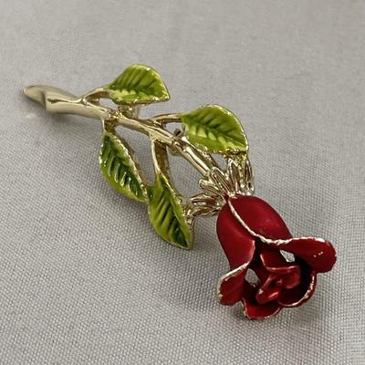 1960s Gerry's Rose Pin