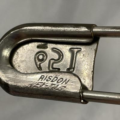 Risdon Laundry Safety Pin