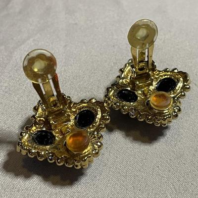 Vintage St John Clip On Earrings
