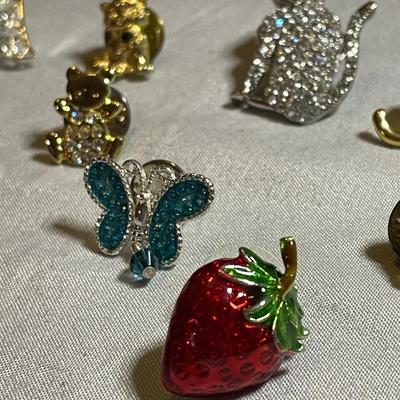Collection of Collar Pins