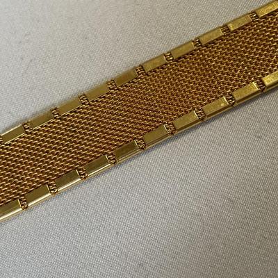 Vintage Gold Tone Mesh Floral Panel Bracelet