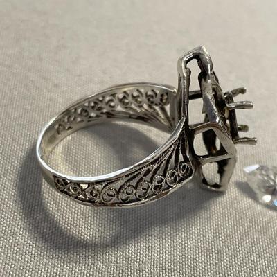 Sterling Silver Ring with Rhinestone