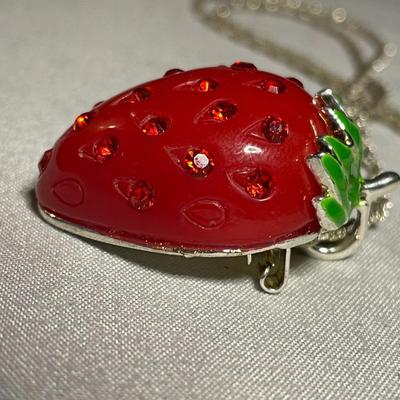 Best Strawberry Pendant Brooch