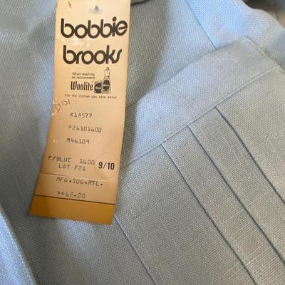 VINTAGE CLOTHING! Baby Blue Blazer and Pants Set : Lot Eight BOBBIE BROOKS