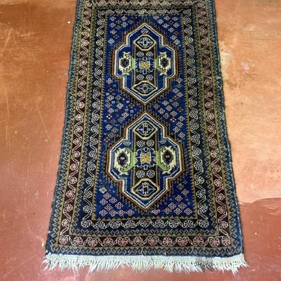 Ivory and Blue Malayer rug - Estate Fresh