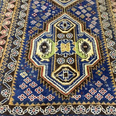 Ivory and Blue Malayer rug - Estate Fresh