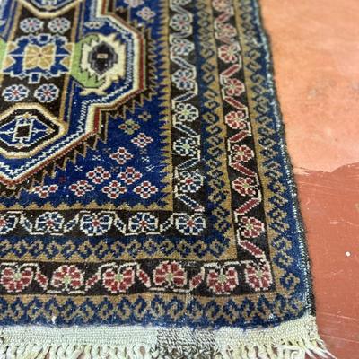 Ivory and Blue Malayer rug - Estate Fresh