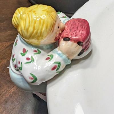 Vintage 1997 Lotus "chubbies, let's eat cake" ceramic footed cake platter