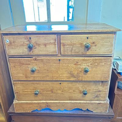 ANTIQUE PINE VICTORIAN TWO OVER THREE CHEST OF DRAWERS, C 1860