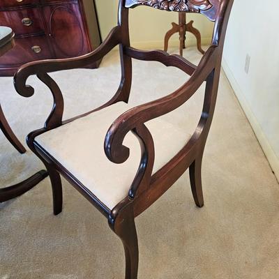 Drexel Dining Table & 8 Chairs