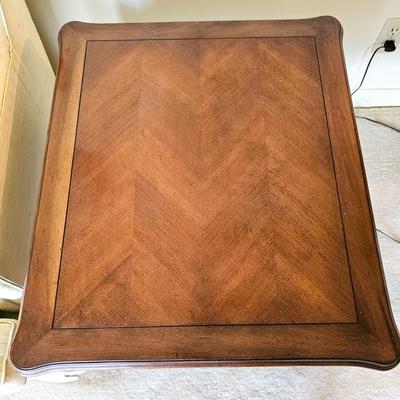 Pair of Hekman End Tables