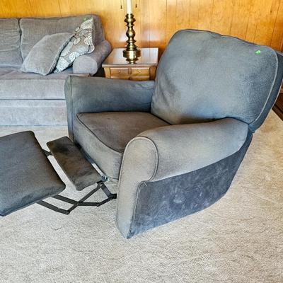 Heritage House Reclining Glider