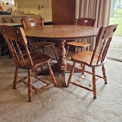 Rockport Dining Table and 4 Chairs