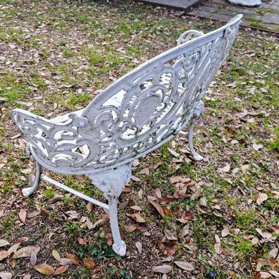 White Metal Garden Bench