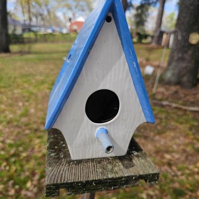 Birdhouse on Pole