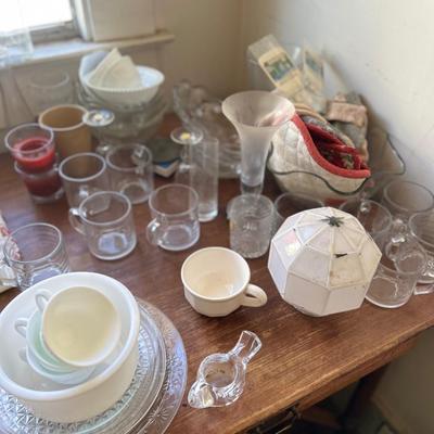 Glass lot - Estate glassware