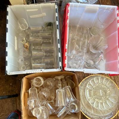 Glass lot - Estate glassware