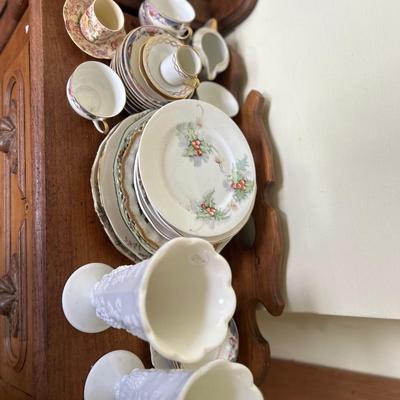 Lot of Cookware - Estate Fresh