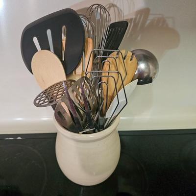 Kitchen Utensils & Container