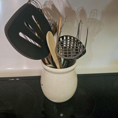 Kitchen Utensils & Container