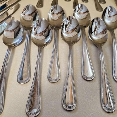 Wallace Regal Pearl Stainless Flatware
