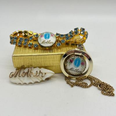 LOT 400J: Special Occasion Souvenir Jewelry & Keychains