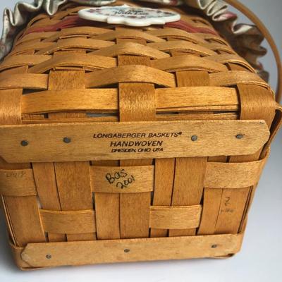 LOT 605K: Longaberger Collection - Hershey Kiss Basket w/ Box & Insert, Dad Tic Tac Toe, Mother's Day & Double Handle Circular Basket