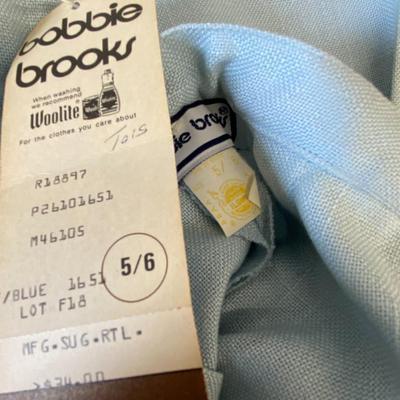 VINTAGE CLOTHING! Baby Blue Blazer and Pants Set: Lot Nine BOBBIE BROOKS