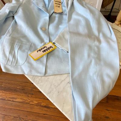 VINTAGE CLOTHING! Baby Blue Blazer and Pants Set: Lot Ten BOBBIE BROOKS
