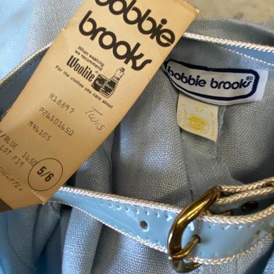 VINTAGE CLOTHING! Baby Blue Blazer and Pants Set: Lot Ten BOBBIE BROOKS