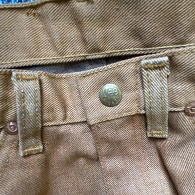 VINTAGE CLOTHING! Size Fourteen Lee Brown Jeans: Lot Twenty Three