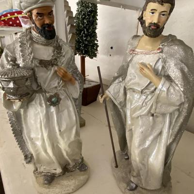 White and Silver Nativity Set