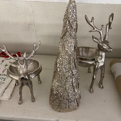 Farmhouse Mercantile Modern Christmas Decor