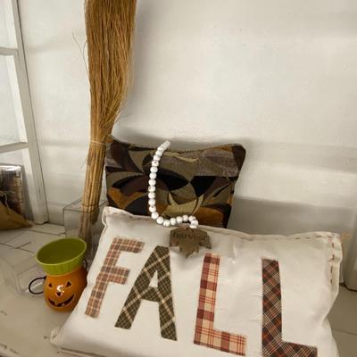 Farmhouse Mercantile Fall Decor