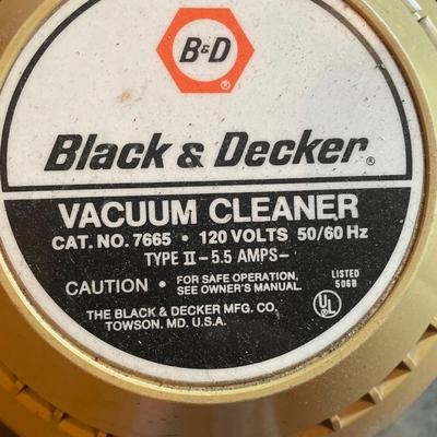 Vintage Black & Decker Wet Dry Vacuum