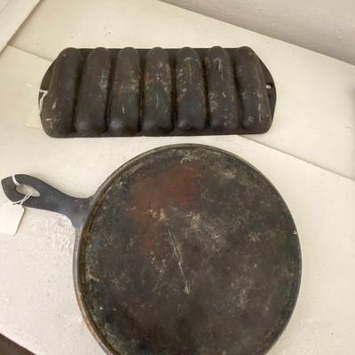 Farmhouse Mercantile Cast Iron Lot