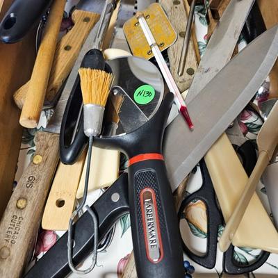 Kitchen Drawer Lot