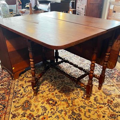 360 Vintage Maple Gate Leg Drop Leaf Table