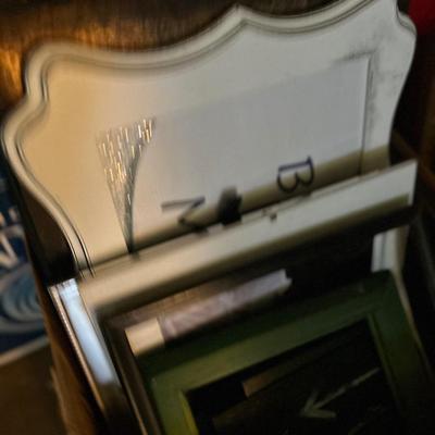 Frame & Picture lot - Estate lot all seen in photos