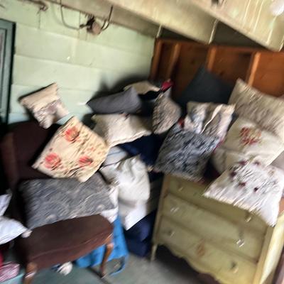 Estate lot - Pillows and cushions